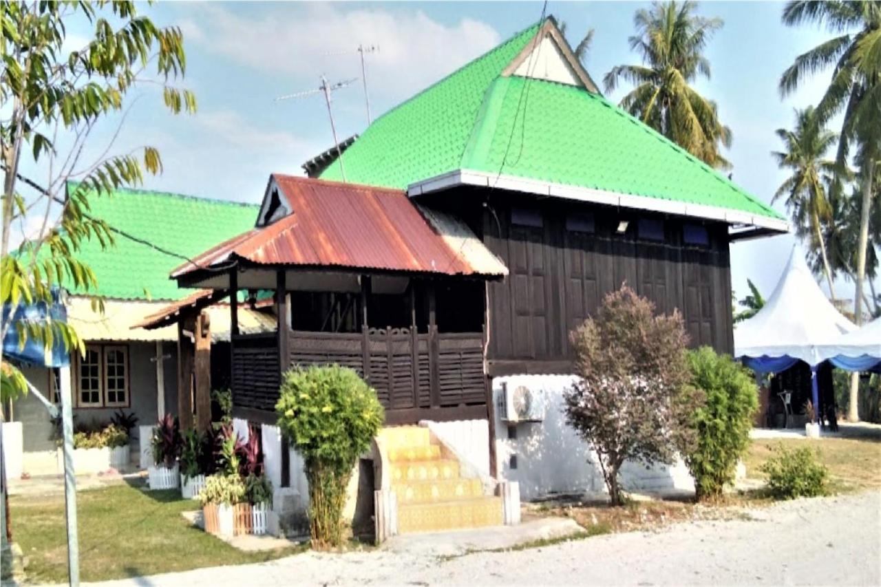 Oyo Home 90495 Homestay Kampung Kota Aur Sungai Petani Exterior photo